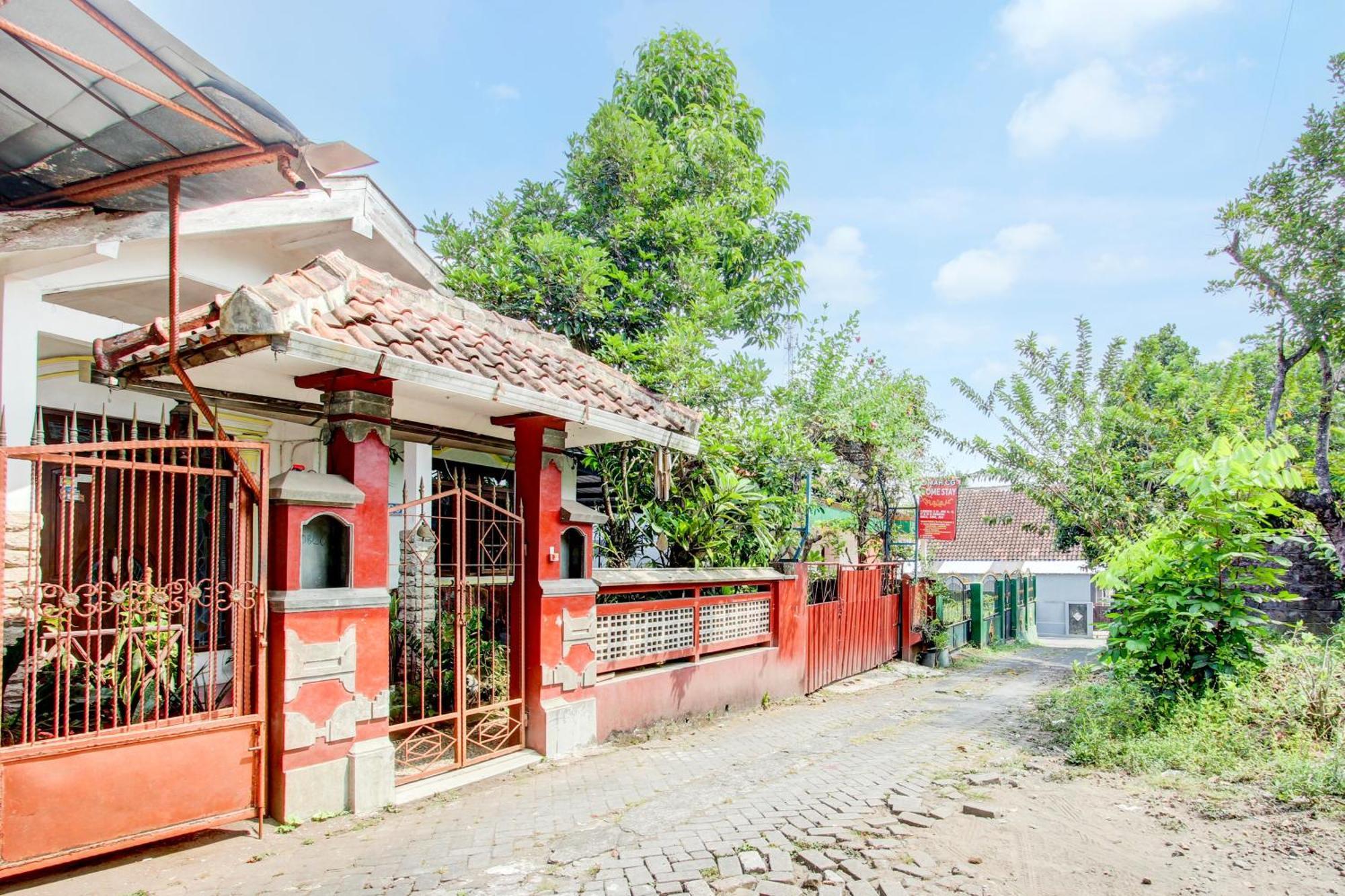 Oyo 94000 Omah Citra Genia Homestay Ngaglik Bagian luar foto